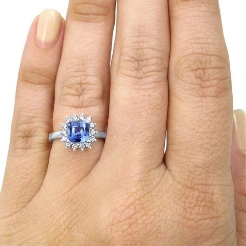 Alianza de diamantes y zafiros naturales talla cojín de 3,20 quilates de oro blanco de 14 quilates todas las tallas - Imagen 4 de 5