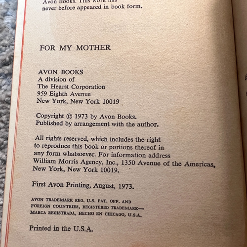 The Water Horse Gothic Romance Paperback Book by Genevieve Scott Avon Books 1973 - Bild 13 von 16
