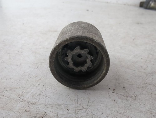 Volkswagen Golf 2008-2013 Locking Wheel Nut Set  - Picture 4 of 6