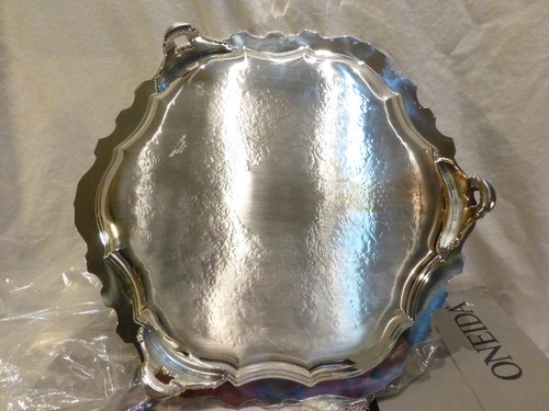 "Placa de Plateada Redonda Oneida Webster Wilcox Countess 14,25" ¡NUEVA! - Imagen 7 de 9