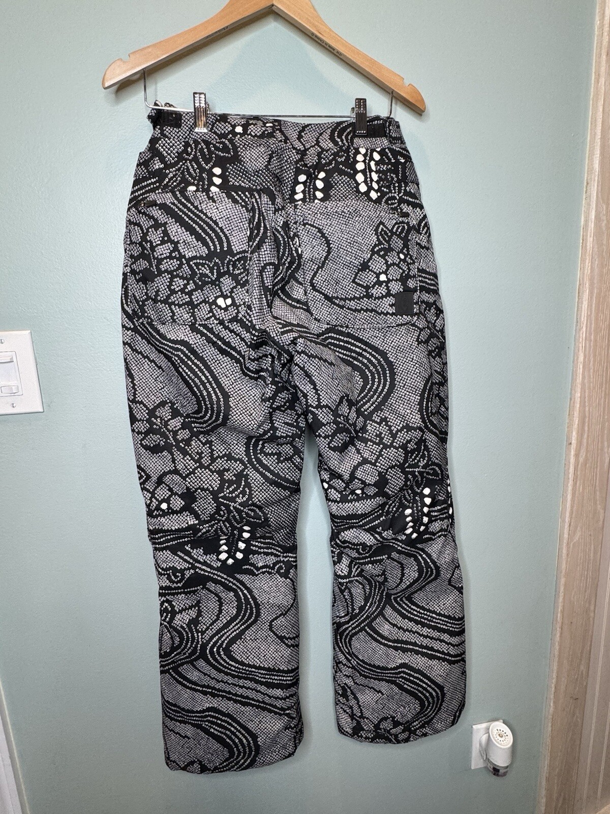 Picture 3 of 7