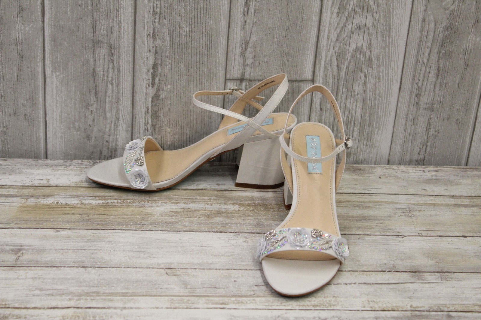 Betsey Johnson Brett Heels - Women's Size 8 B, Ivory Betsey Johnson Brett Heels - Women's Size 8 B, Ivory