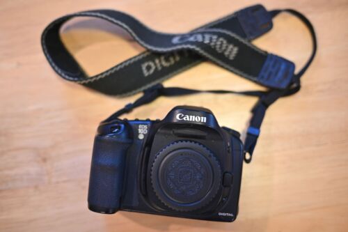 CANON EOS 10D DIGITAL SLR CAMERA BODY, BG-ED3 GRIP, MANY EXTRAS, EXC. COND. - Picture 2 of 24