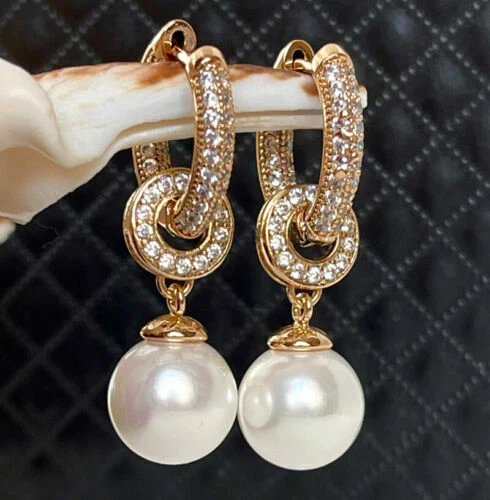 Mode-Ohrschmuck im Ohrstecker Zirkonia