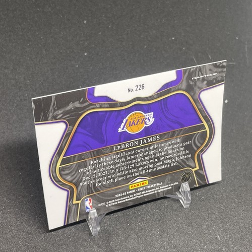 2022 PANINI SELECT BLUE #226 LeBRON JAMES LAKERS - Picture 4 of 4