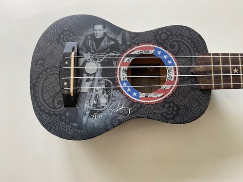 SUPER RARE: Elvis Ukulele Roustabout *V.NEAR MINT CONDITION WITH ORIGINAL BAG* - Bild 3 von 8