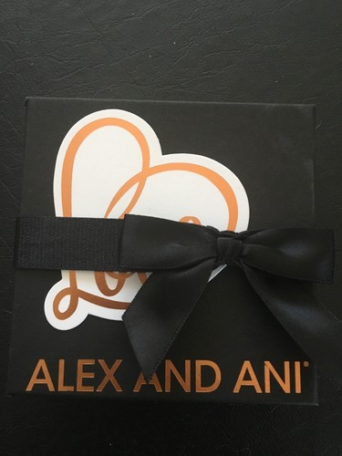 NEW IN GIFT BOX alex and ani boston red sox - gold logo bracelet with charm - Picture 3 of 3