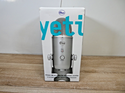 Blue USBマイク YETI SILVER Amazon.com: Logitech Creators Blue Yeti USB Microphone for