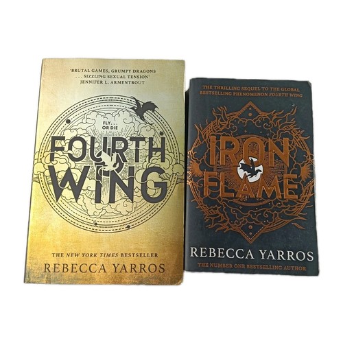 Fourth Wing & Iron Flame (Empyrean Series Books 1-2 Bundle) by Rebecca Yarros - Foto 1 di 4
