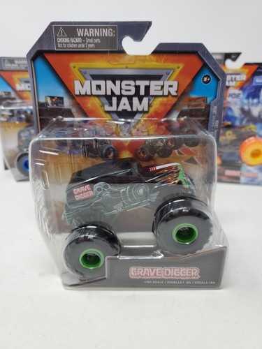 3 Monster Jam Gravedigger 1 Walmart Exclusive 12BX001 - Picture 6 of 13