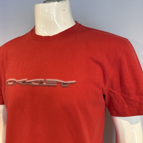 Vintage Y2K Oakley Spellout T Shirt Red Size Large - Picture 3 of 7