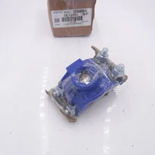 Smith-Blair 31300019206000 Saddle Clamp Double Bale 3/4" Outlet 3EUA6 Blue