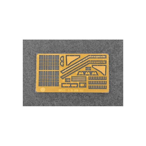 Modello Corazzato Sovietico Btr-152v1 Apc Trumpeter 09573 1/35 - Foto 11 di 11