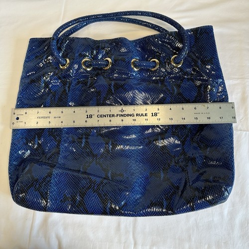 Gianni Bini handbag Tote Lap Top Bag Gym Blue and Black emboss Snakeskin Y2K - Picture 5 of 15
