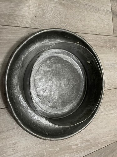 Vintage Nestle Milk Churn Stainless steel With Lid 59 cm tall 12 kilo - Picture 13 of 13