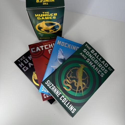 The Hunger Games 4 Book Box Set Paperback Scholastic Suzanne Collins - Picture 2 of 23