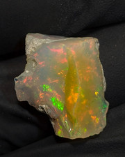 Ethiopian Noble Natural Welo Opal - 8.90 ct - Raw AAA Quality