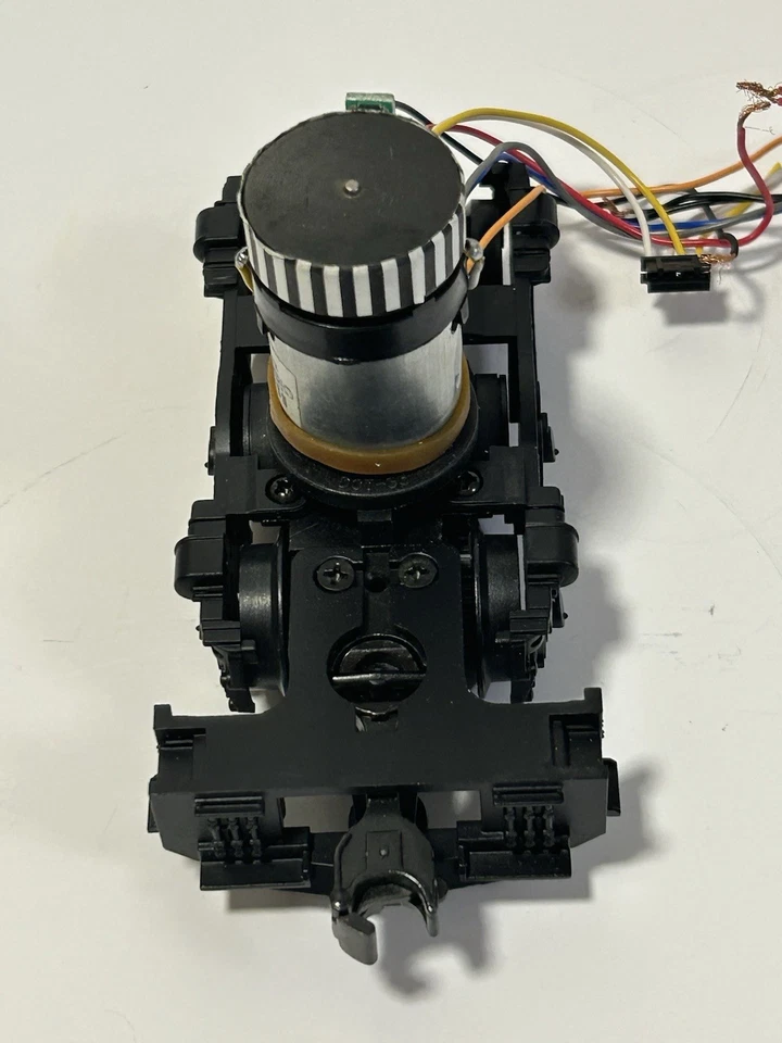 MTH E33 RECTIFIER TRUCK (6 wheels). MOTOR WITH MAGNET COUPLER - TESTED - WORKS - Image 4 of 4