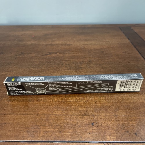 Vintage Toothbrush RETRO PROP 80's Studio prop ๐ฅ๐ฅ Reach ๐ NEW J+J 1983 - Picture 3 of 6