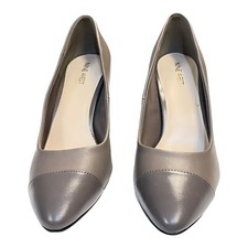 Nine West NWCITABELLO Leather Taupe Cap Toe Pump Womens 9.5 M