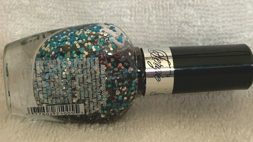 húmedo n salvaje***Fergie***Color de uñas y tú chOOr(s) 0,42 fl oz/12,5 mL~~NUEVO - Imagen 129 de 132