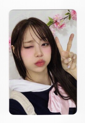 loona chuu チュー　直筆サイン LOONA CHUU [HOWL] Autographed Signed Album Both Ver Full Set