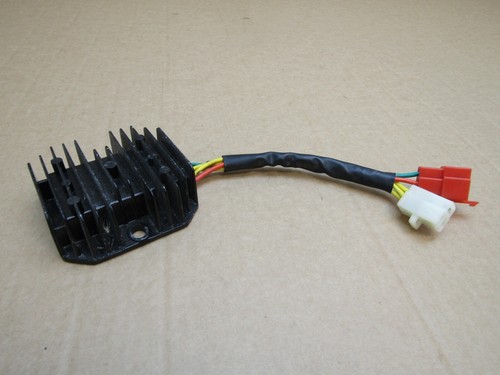 Sinnis Connect 125 2023 4.124 km Regler Gleichrichter (14631) - Bild 1 von 9