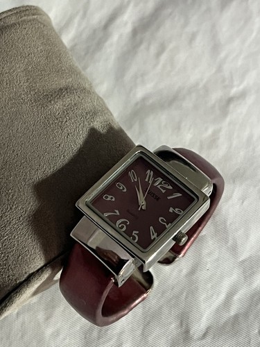 suisse watch bangle purple face and bangle,26.8mm case,P760, Japan - Picture 8 of 8