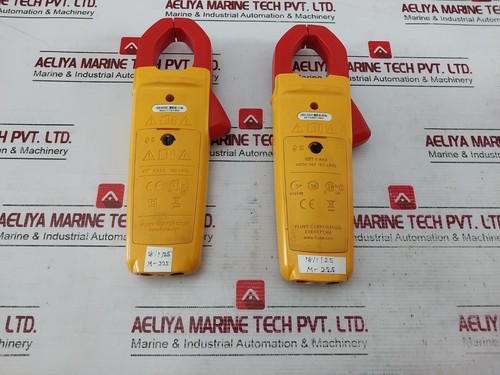 FLUKE 302+ Digital Clamp Meter CAT III 600V CAT IV 300V 46734671MV - Picture 3 of 14