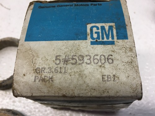 GM NOS 1937-1940 Chevrolet Exhaust Manifold Pipe Gaskets Lot of 5 593606 - Picture 2 of 5