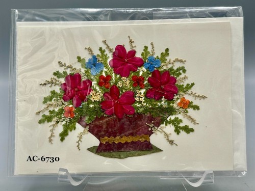 Handmade Pressed Dried Real Flower Greeting Card - Floral Arrangement - Picture 5 of 11