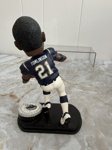 LaDAINIAN TOMLINSON San Diego Chargers Legends of the Field Bobblehead NEW - Picture 6 of 8