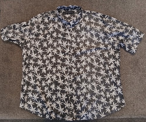 Mens Grey & White Short Sleeve Shirt With Palm Tree Pattern Size 3XL