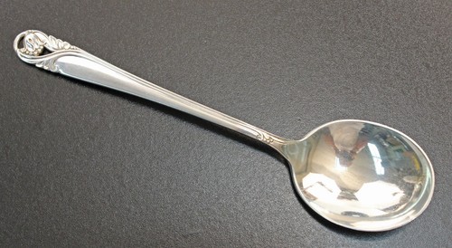 International Sterling Spring Glory Cream Soup Spoon