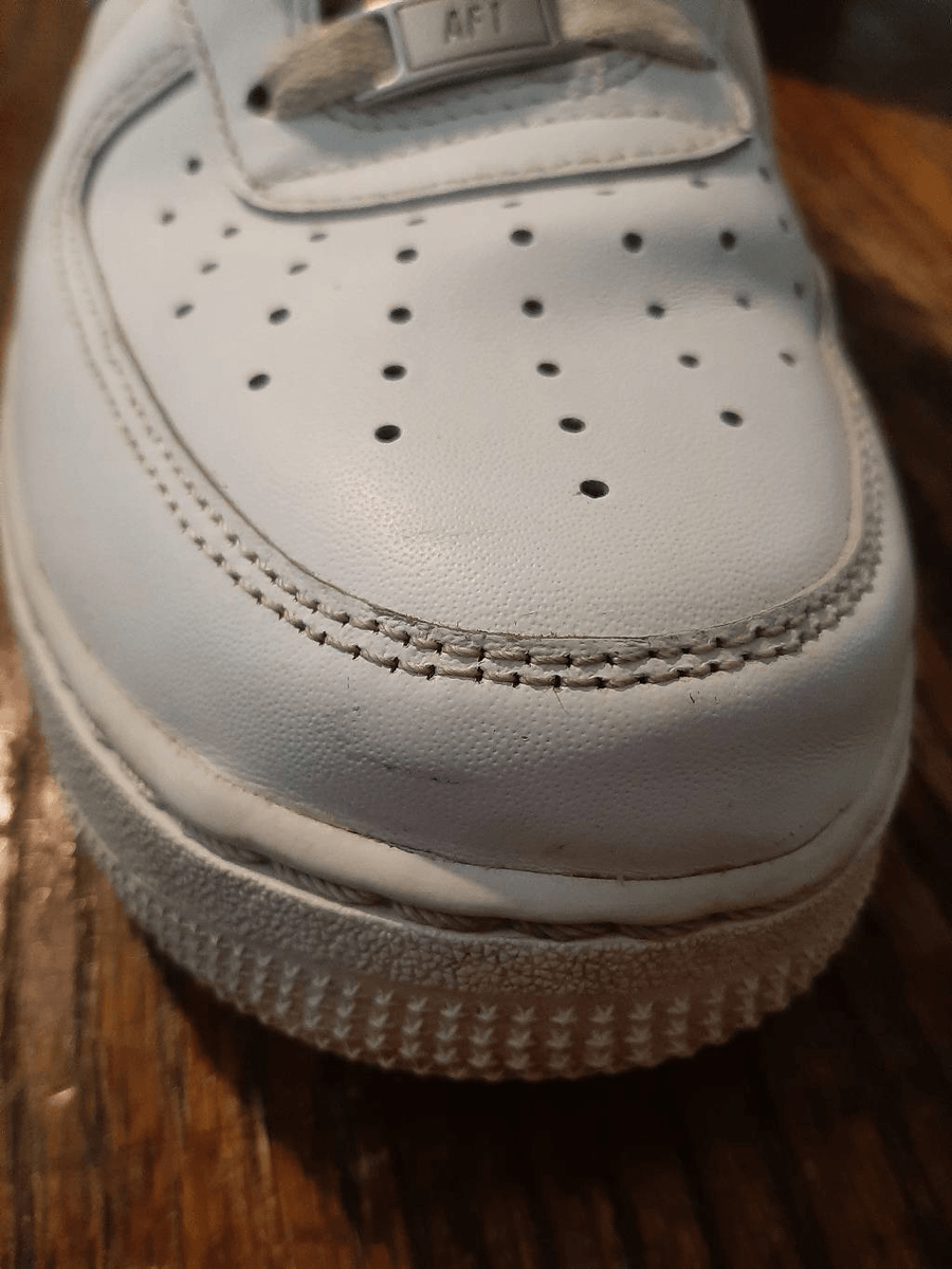9.5 Nike Air Force 1  display picture 1