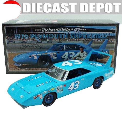 2011 Hot Wheels Vintage Racing #24/30 Richard Petty's 1971