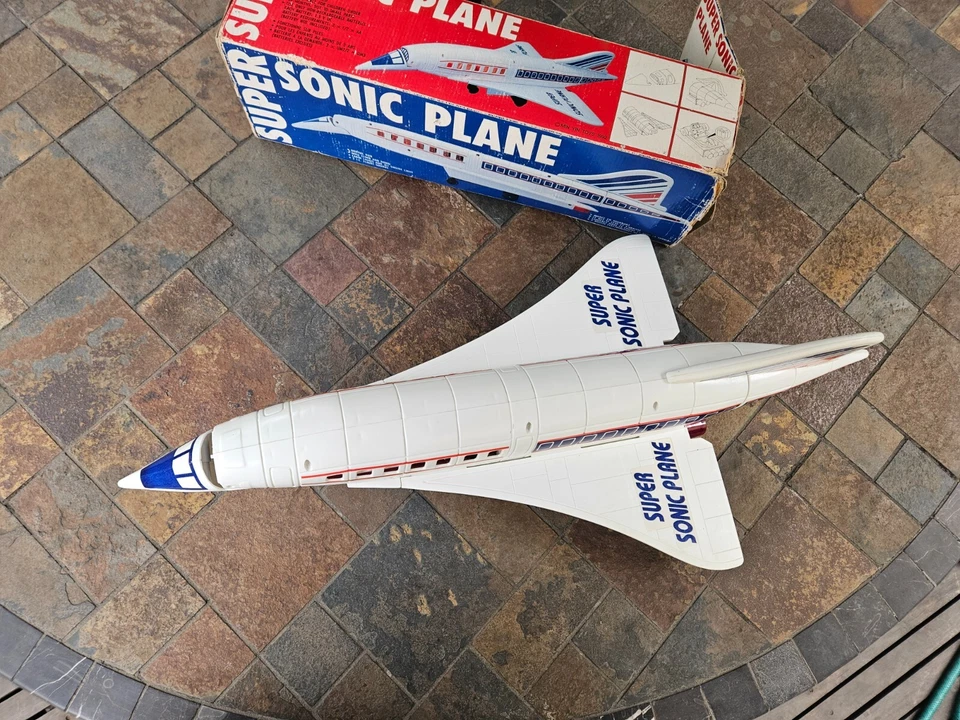Avión Concorde 1992 de colección juguete avión super sónico funciona en caja original Foto 3 de 4