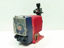 WALCHEM IWAKI METERING PUMP EWC21F1 105 PSI 2.3 GPH 1-360 SPM