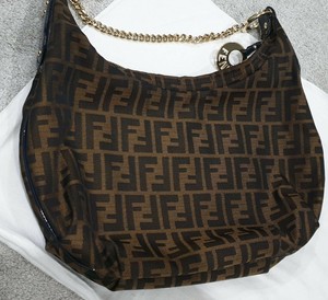 fendi hobo zucca