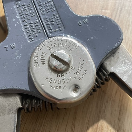 Vintage SNAP-ON TOOLS Spring Inline Wire Stripper Made in Kenosha Wisconsin USA - Picture 3 of 5