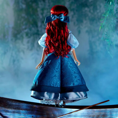 DISNEY LIMITED EDITION THE LITTLE MERMAID BLUE VILLAGE DRESS 16" ARIEL DOLL NIB - Afbeelding 5 van 5