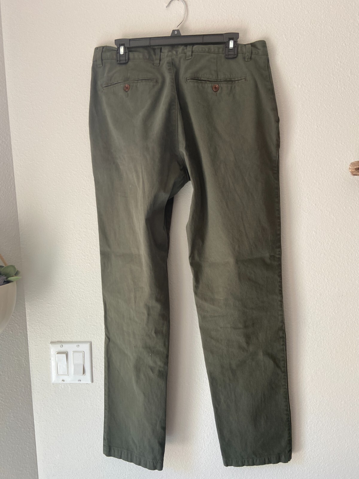 Picture 2 of 2