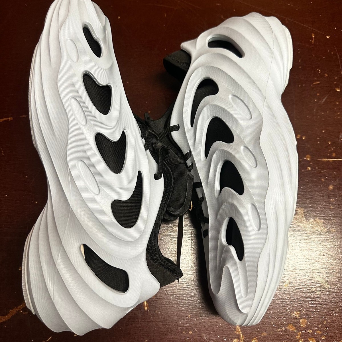 Adidas Mens White Black Originals Adifom Q HQ4322 Running