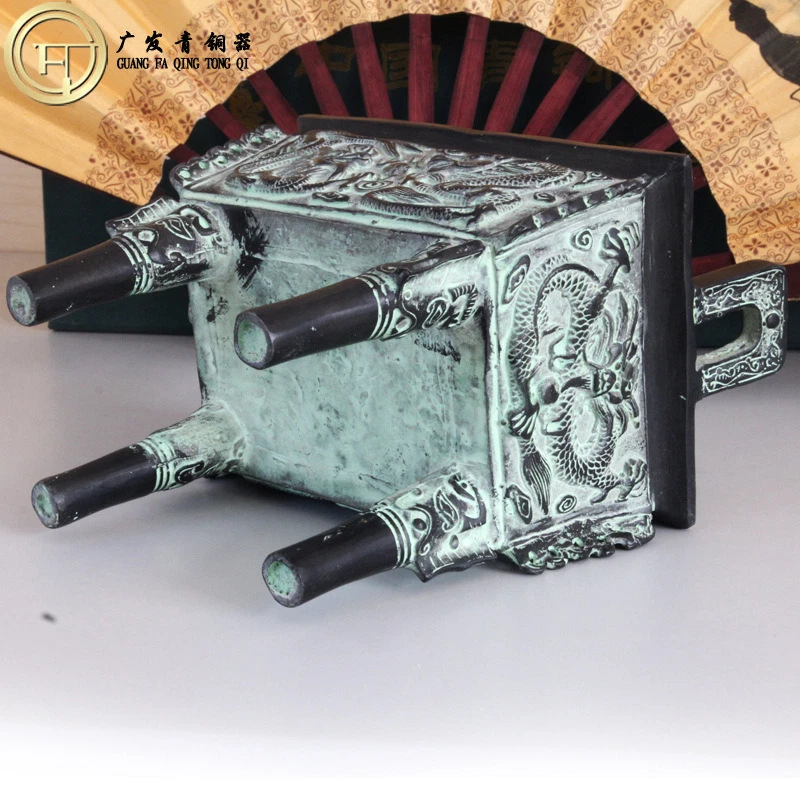 Antiguo quemador de incienso chino de bronce de cuatro patas decoración vintage para el hogar Foto 4 de 4