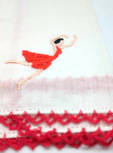 Vintage Neiman Marcus Handkerchief Set With Embroidered Ballerinas On Corner - Picture 4 of 12
