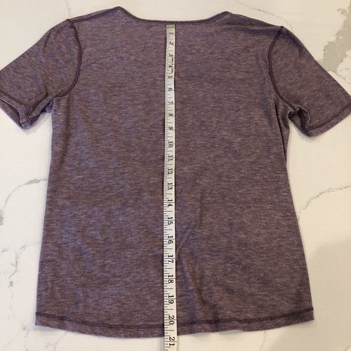 Lululemon Womens Do the Daily Cross Front Short Sleeve Tee Shirt Size 6-8 Purple - Bild 7 von 7