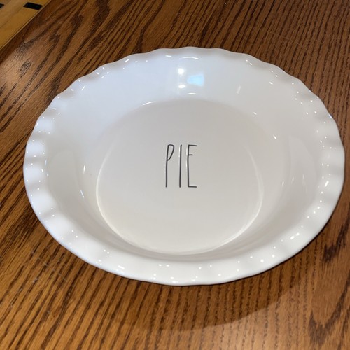 Rae Dunn Artisan Collection ""PIE"" Kuchenschale 10,5" weiß Keramik geriffelte Kante EUC - Bild 2 von 5