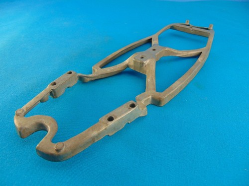 VINTAGE Tether Car Frame 9 3/4" Brand Unknown Great Condition - Picture 13 of 24