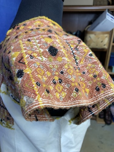 ONE TZOTZIL HUIPIL CHIAPAS MAYA TEXTILE EXTRA SMALL SHIRT  - Picture 6 of 18