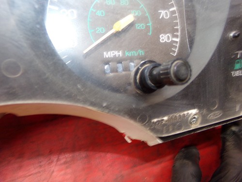79-82 FORD MUSTANG 2.3 3.8 5.0 INSTRUMENT SPEEDOMETER TACH GAUGE CLUSTER OEM 92K - Picture 7 of 18